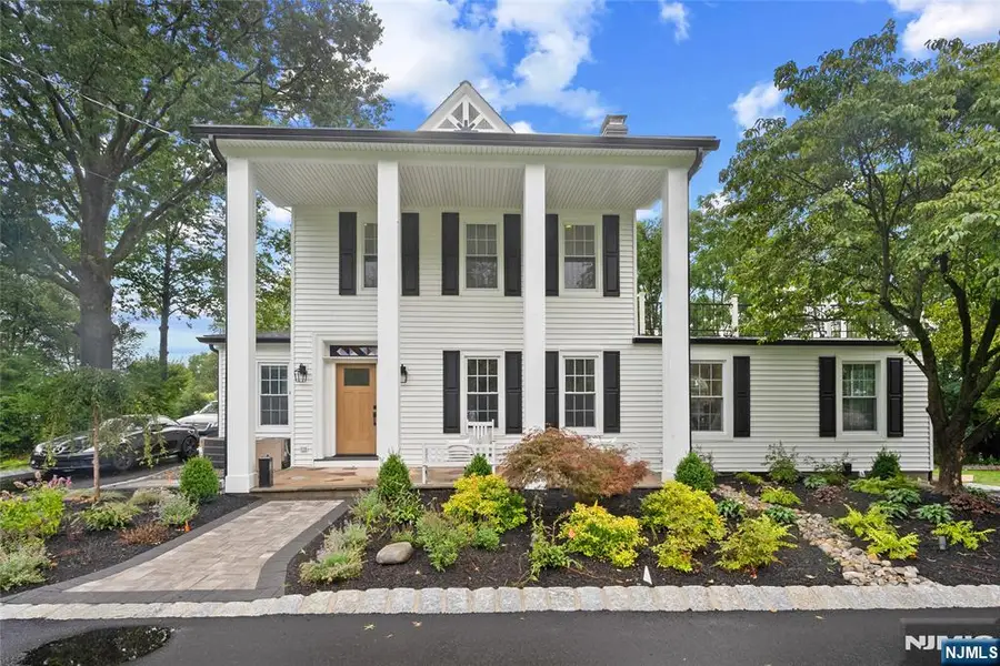 415 Lincoln Avenue, Glen Rock, NJ 07452 - #2