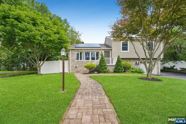 310 Congers Avenue, Northvale, NJ 07647