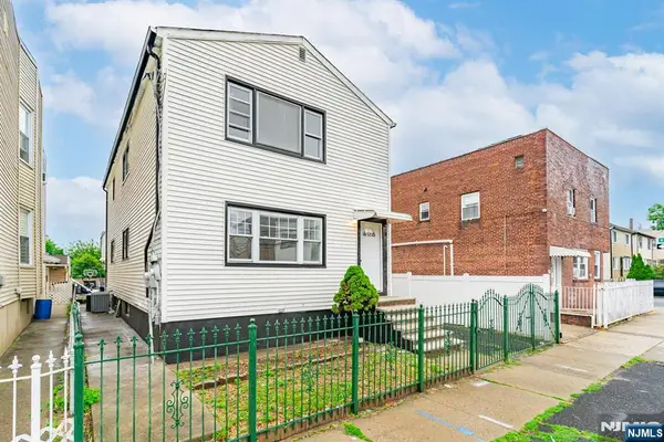 284 2nd Avenue, Newark, NJ 07107