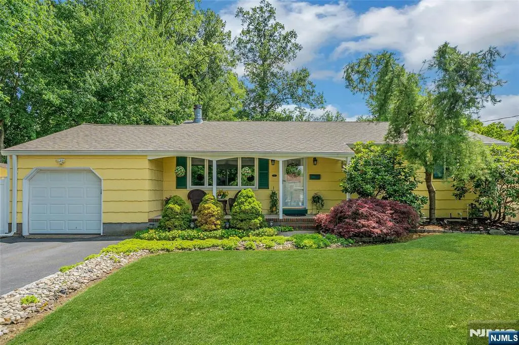 9 Fairway Avenue, Emerson, NJ 07630 - #1
