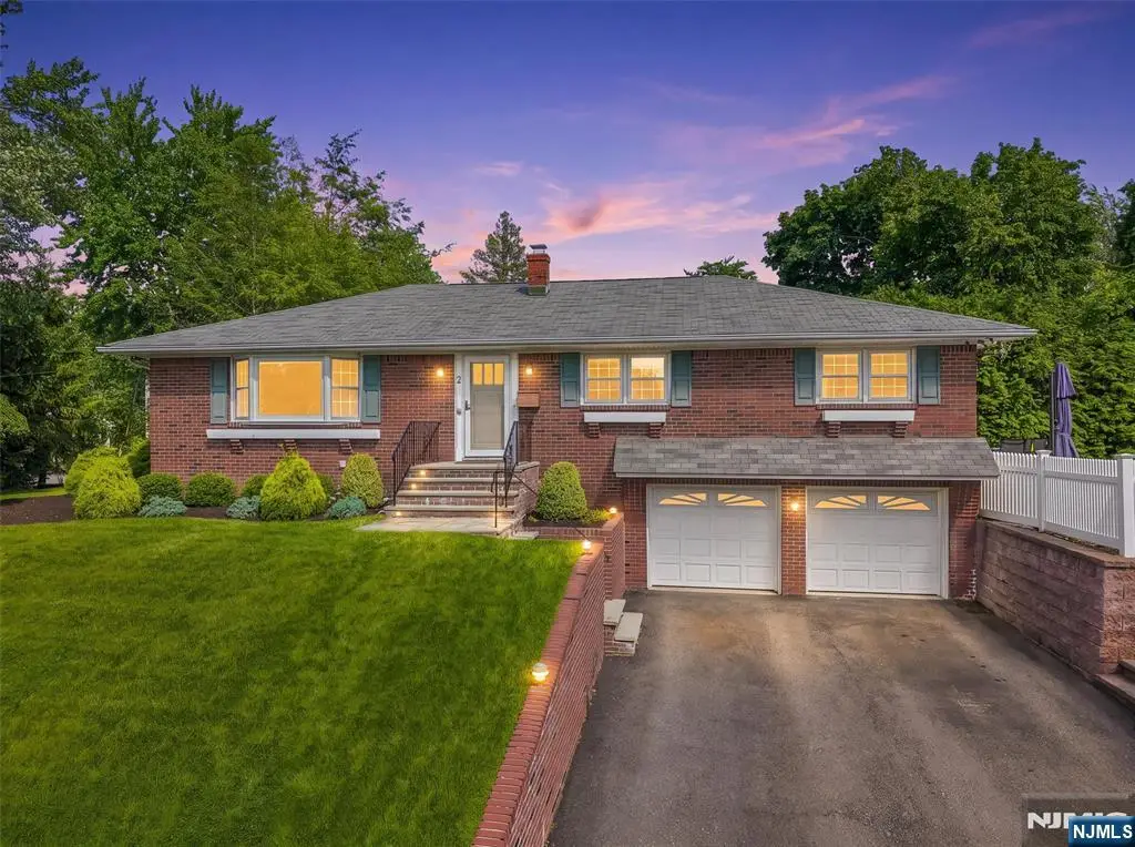 2 Hillview Place, Ramsey, NJ 07446 - #1