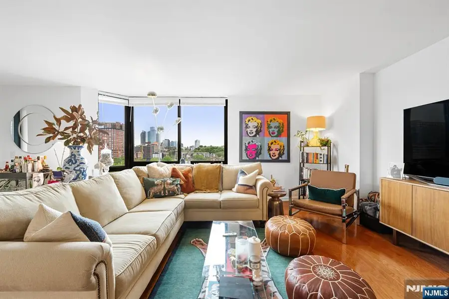 700 Grove Street 11E, Jersey City, NJ 07310 - #2