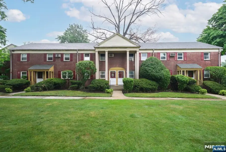 500 S Center A11, Orange, NJ 07050 - #2