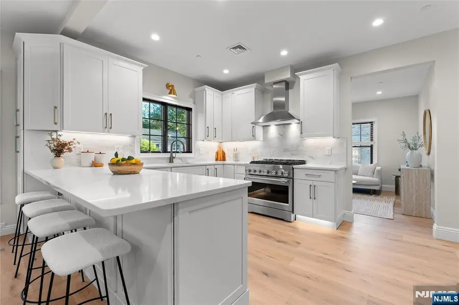 72 Lake Avenue, Midland Park, NJ 07432 - #3