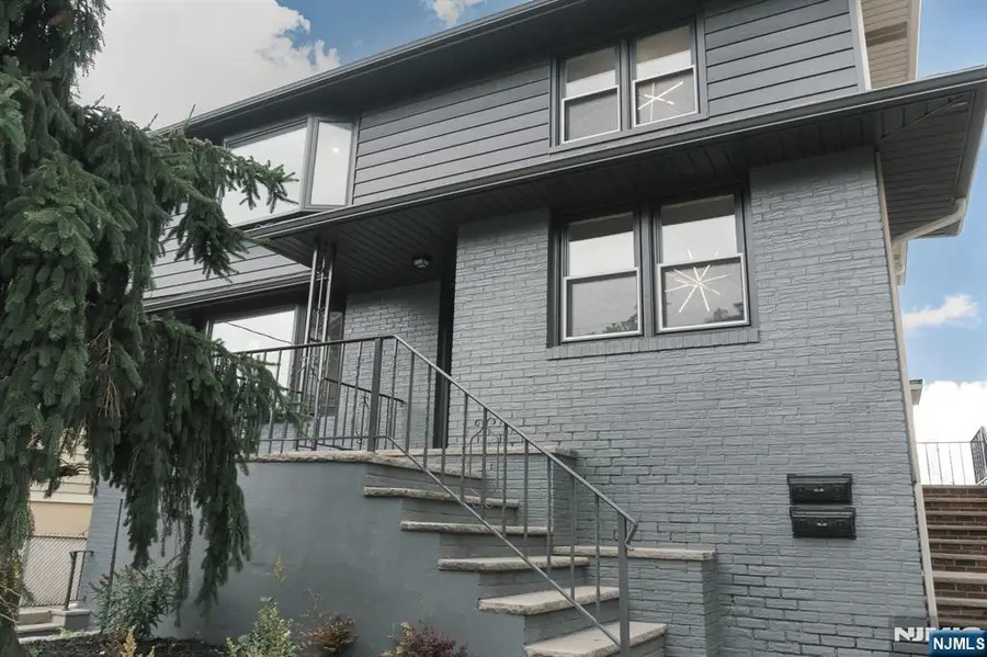 453 8th Street, Palisades Park, NJ 07650 - #3