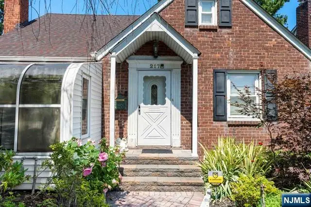 217 Riverdale Drive, Fort Lee, NJ 07024 - #2