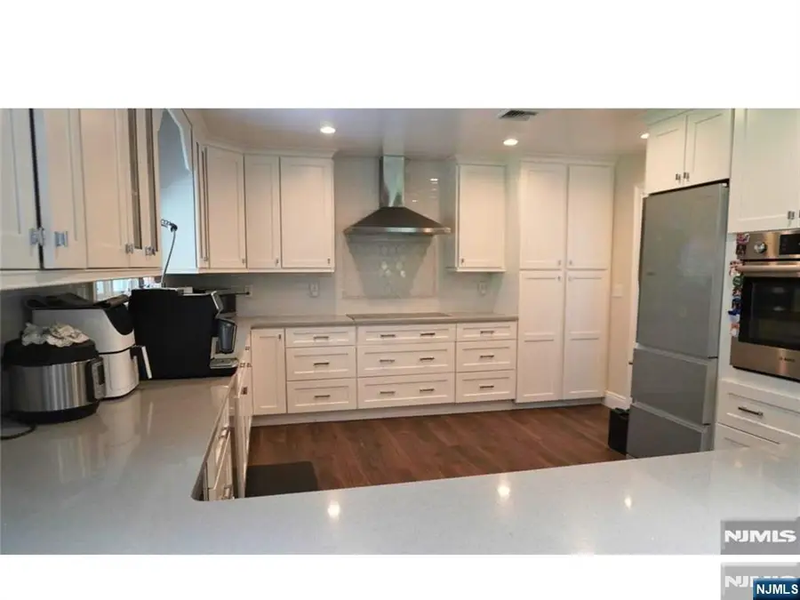 133 Reldyes Avenue, Leonia, NJ 07605 - #3