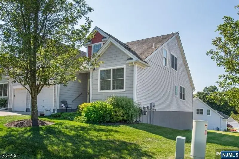 11 Fairchild Lane 11, Wantage, NJ 07461 - #3