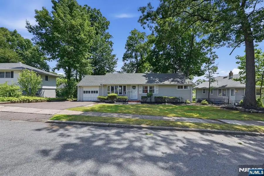 387 Hickory Street, Township Of Washington, NJ 07676 - #2
