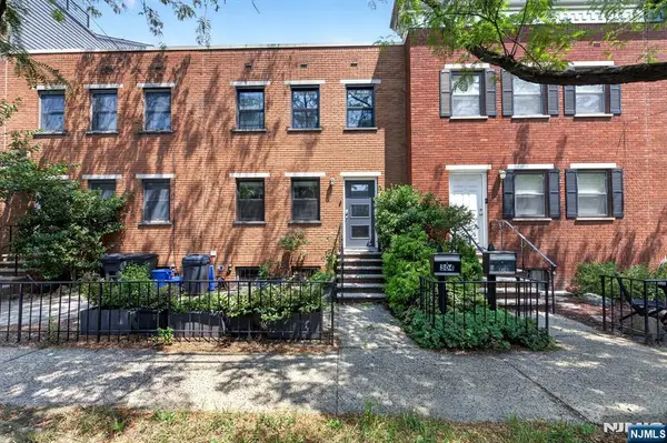 304 9th Street, Jersey City, NJ 07302