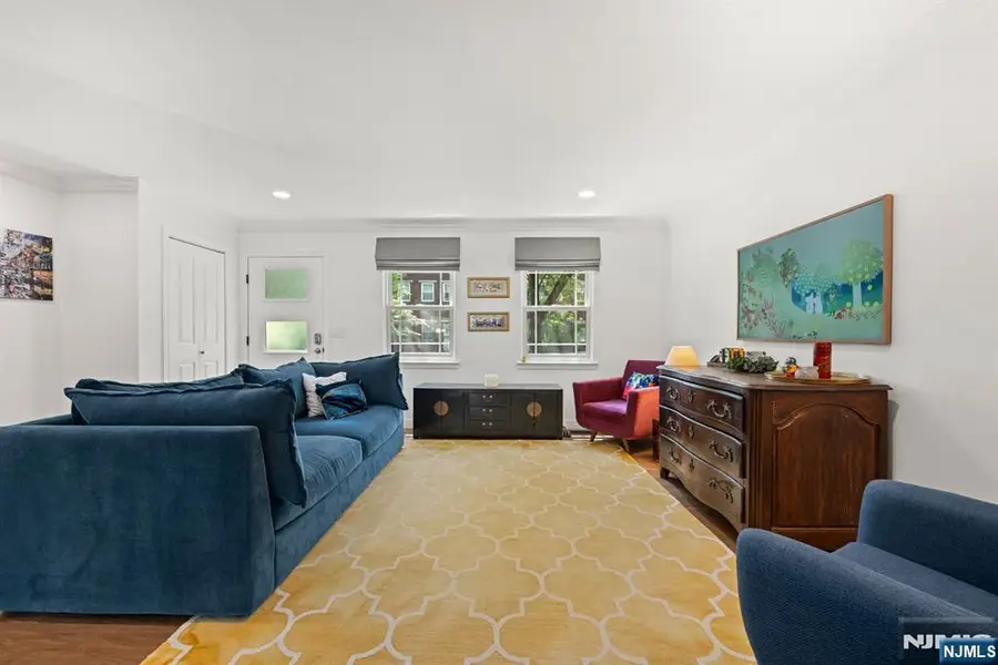 304 9th Street, Jersey City, NJ 07302 - #2