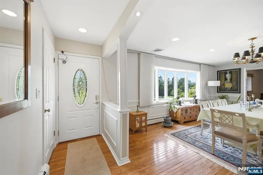 39 Fox Hill Road, Upper Saddle River, NJ 07458 - #3