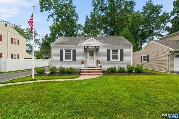 723 Wilson Court, River Vale, NJ 07675