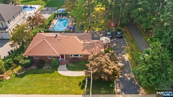1468 Alps Road, Wayne, NJ 07470
