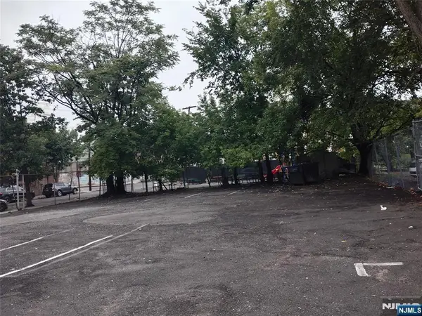 8-10 1st Street, Paterson, NJ 07522