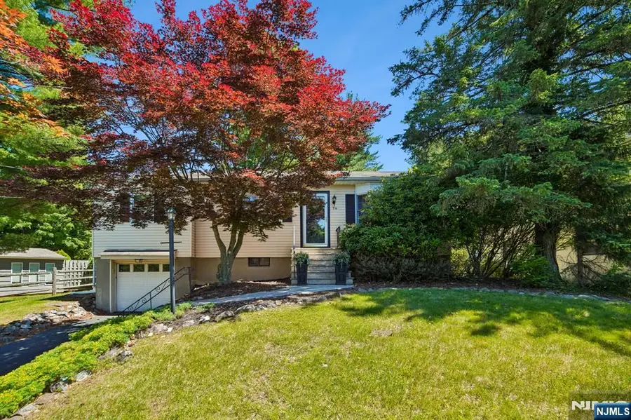 74 Minnehaha, Oakland, NJ 07436 - #2