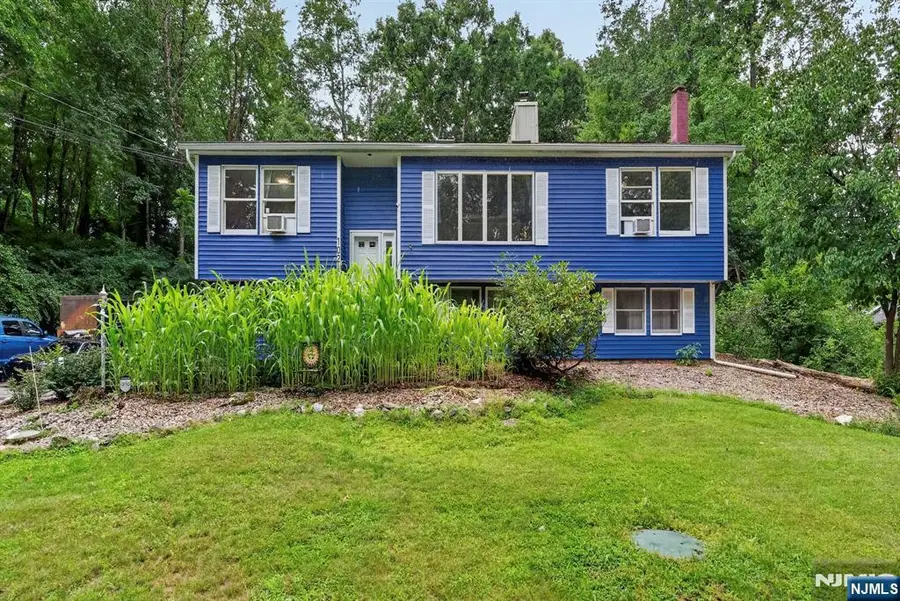 102 Meadow Road, Newton, NJ 07860 - #3