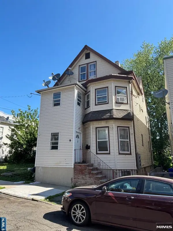 9 Courtland, Paterson, NJ 07503