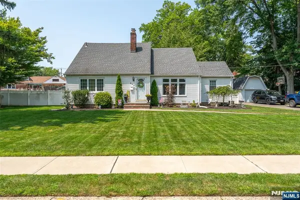 800 Asbury Street, New Milford, NJ 07646