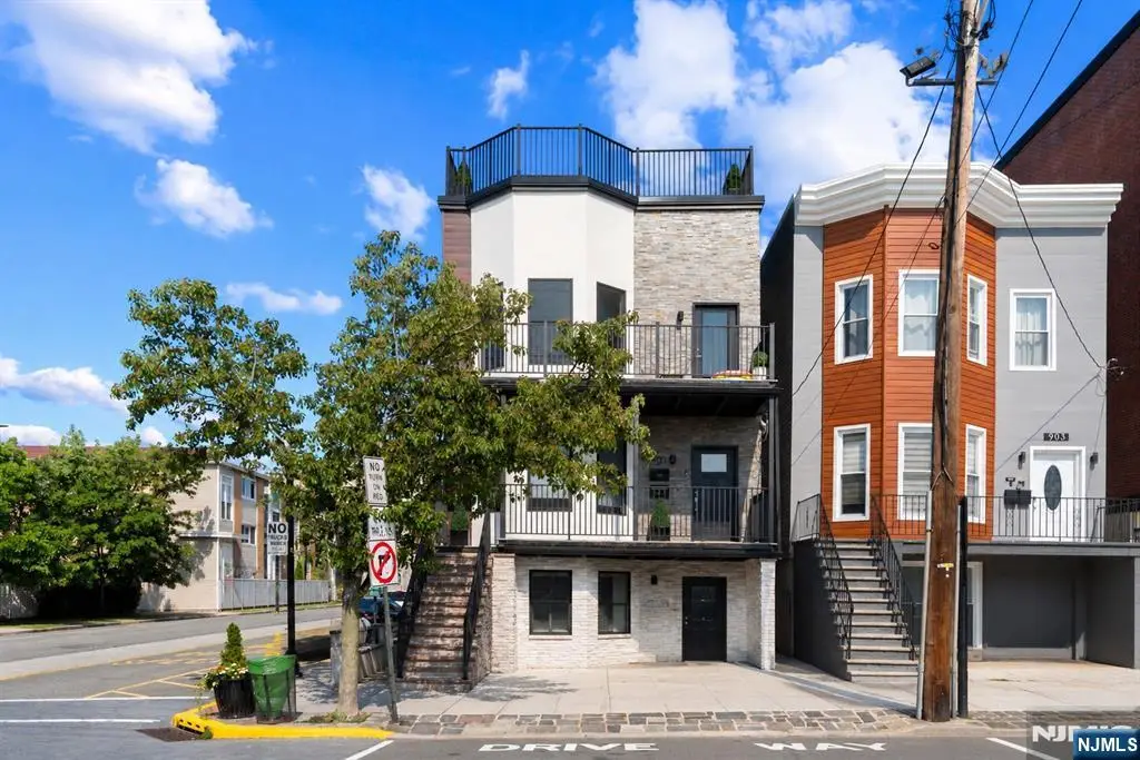 901 Palisade Avenue 1, Union City, NJ 07087 - #1