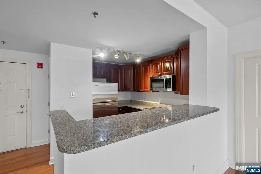5109 City Place, Edgewater, NJ 07020 - #3