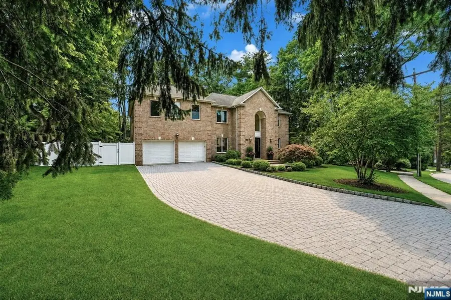 49 Alpine Drive, Closter, NJ 07624 - #3