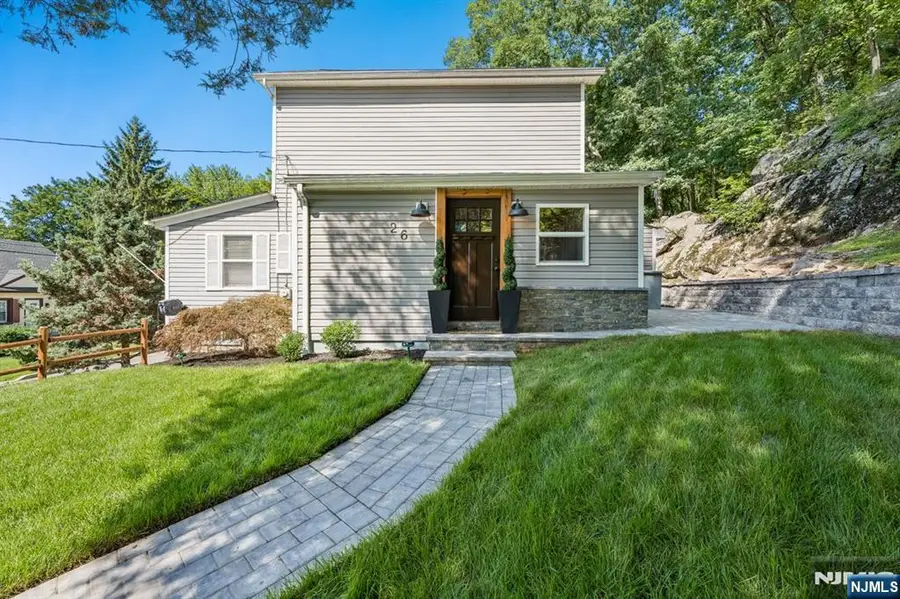 26 Oak Street, Bloomingdale, NJ 07403 - #2