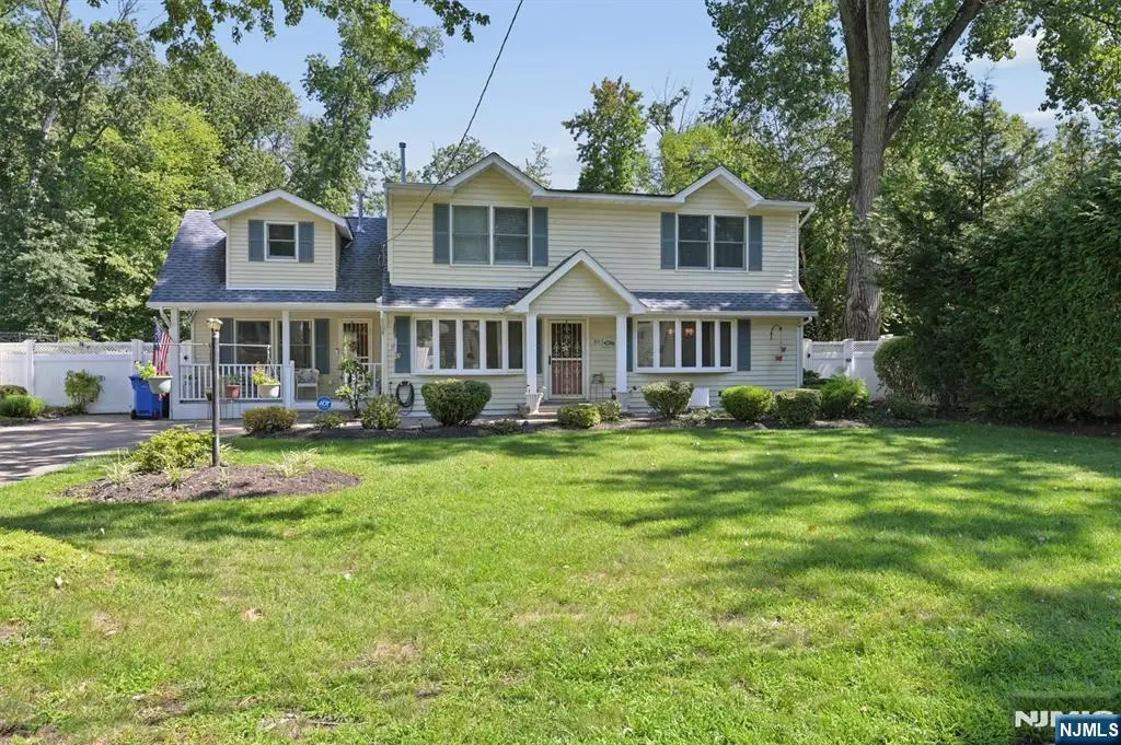 95 Knollwood Drive, Paramus, NJ 07652 - #1