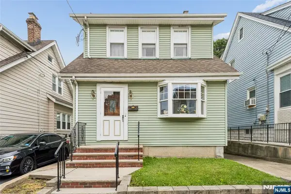 30 Bremond Street, Belleville, NJ 07109
