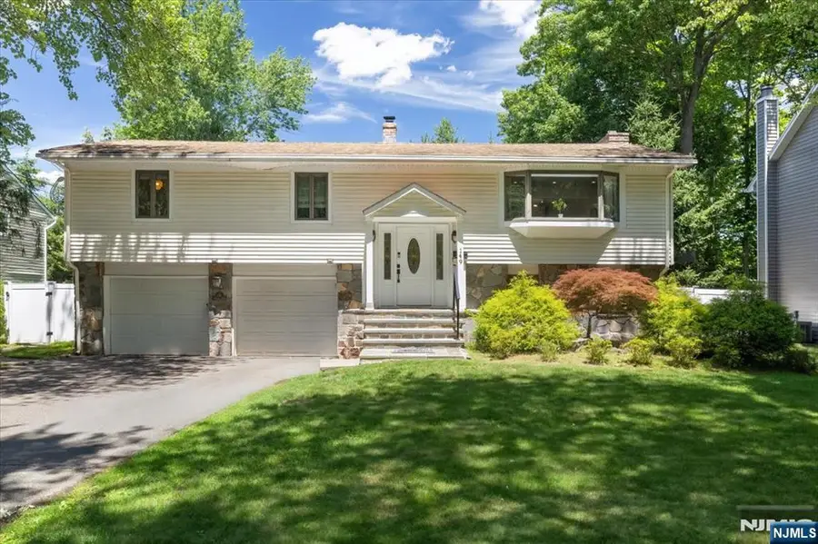 149 Sherwood Drive, Ramsey, NJ 07446 - #2