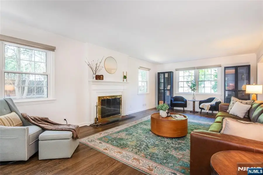 122 Crest Road, Ridgewood, NJ 07450 - #3