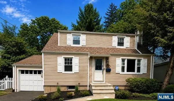 59 Delmar Avenue, Cresskill, NJ 07626