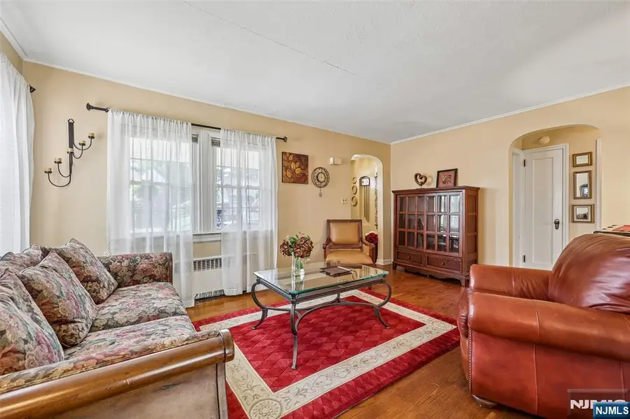 2-33 35th Street, Fair Lawn, NJ 07410 - #3