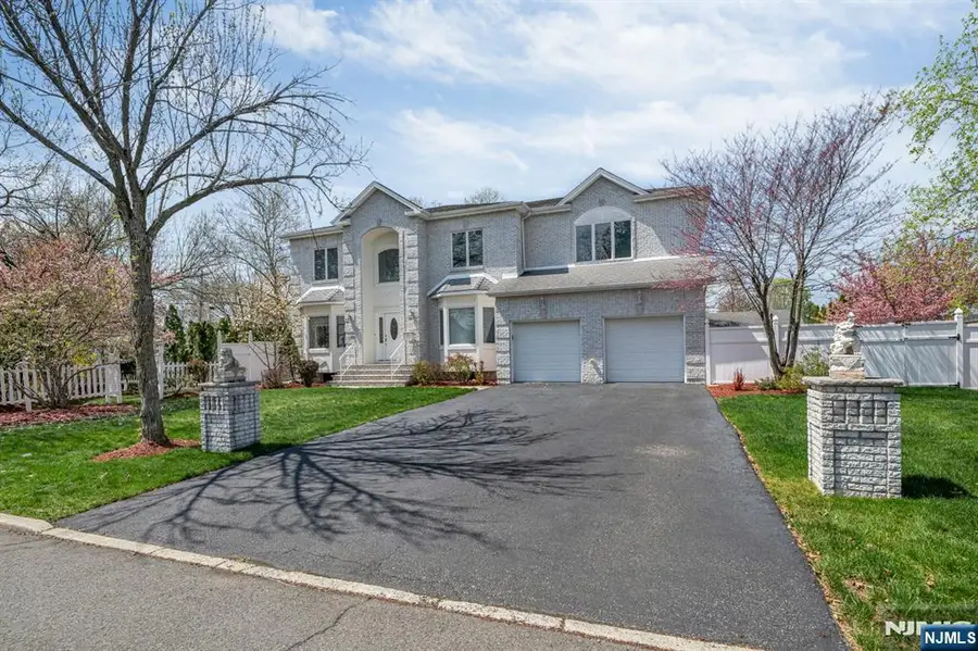 177 Lawson Place, Paramus, NJ 07652 - #3