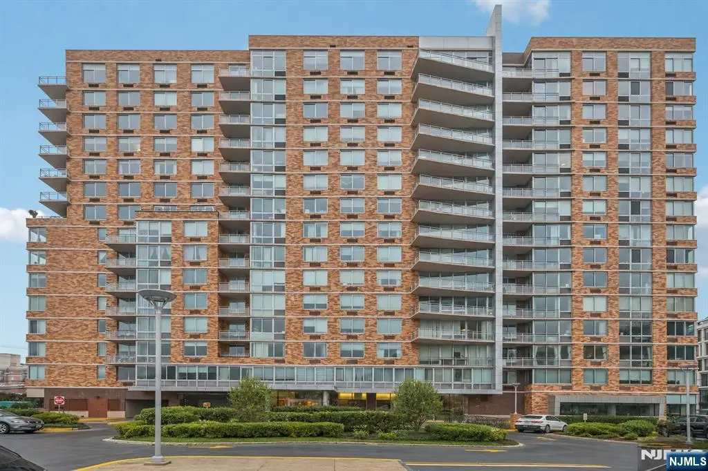 1215 Hudson Park, Edgewater, NJ 07020 - #1