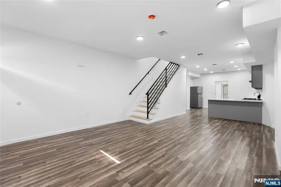43 1/2 Cortland Street, Newark, NJ 07105 - #2
