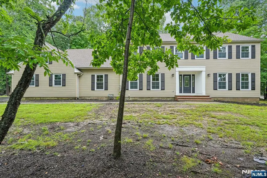 12 Apache Road, Wayne, NJ 07470 - #2