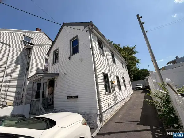 146 20th Avenue, Paterson, NJ 07501