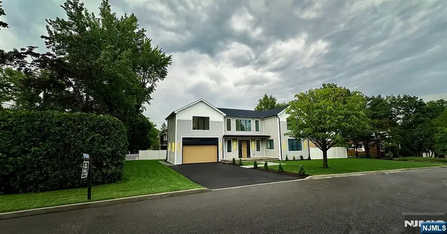 171 Newcomb Road, Tenafly, NJ 07670 - #3