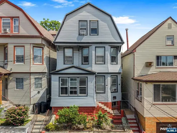 13 Tappan Street, Kearny, NJ 07032