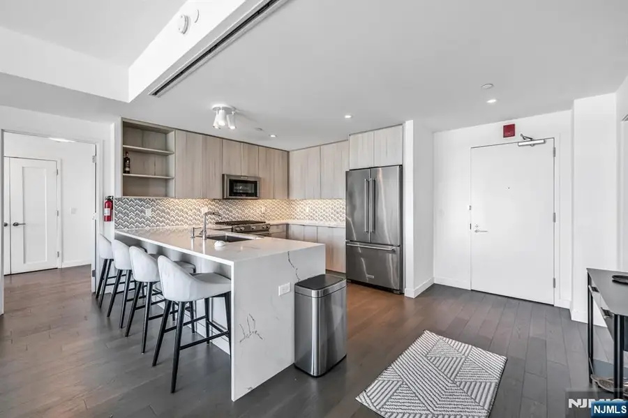 800 Ave At Port Imperial Boulevard 703, Weehawken, NJ 07086 - #2