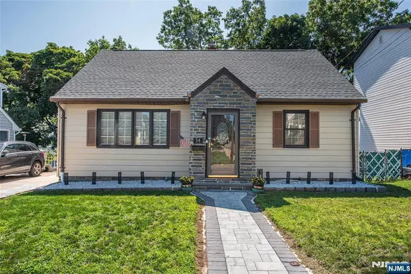 54 Hasbrouck Avenue, Hasbrouck Heights, NJ 07604