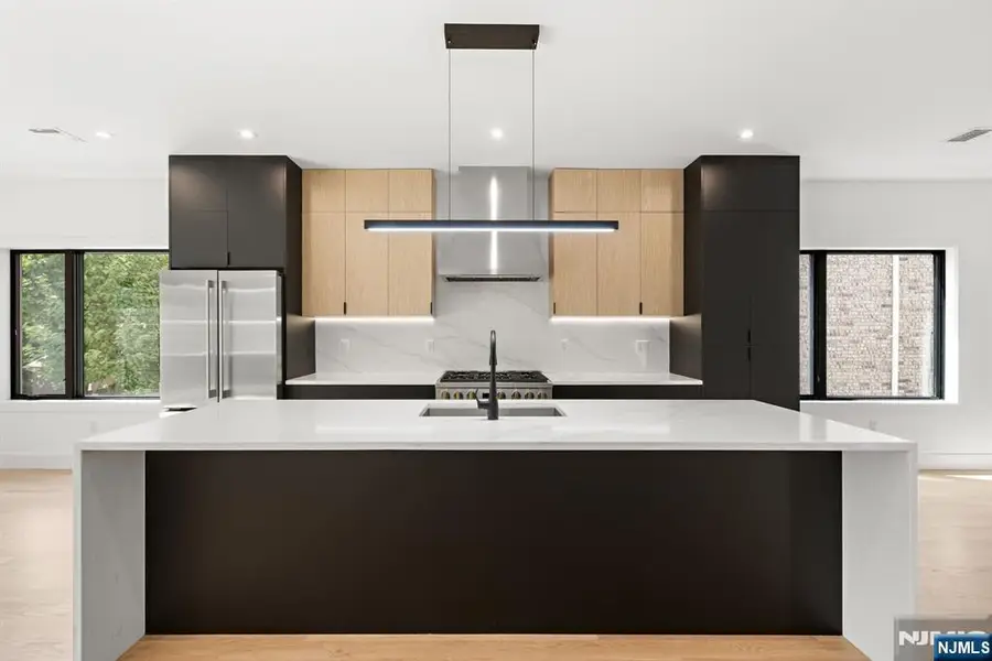 264 Grant Avenue, Cliffside Park, NJ 07010 - #3