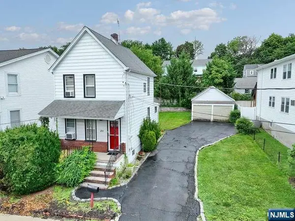 23 Providence Avenue, Woodland Park, NJ 07424