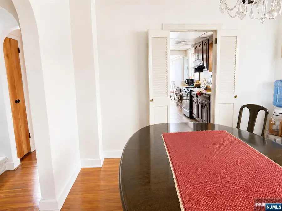 1105 Anderson Avenue, Fort Lee, NJ 07024 - #3