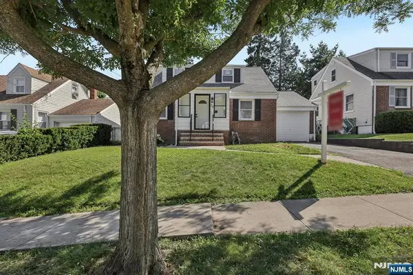 75 Emerson Street, Clifton, NJ 07013