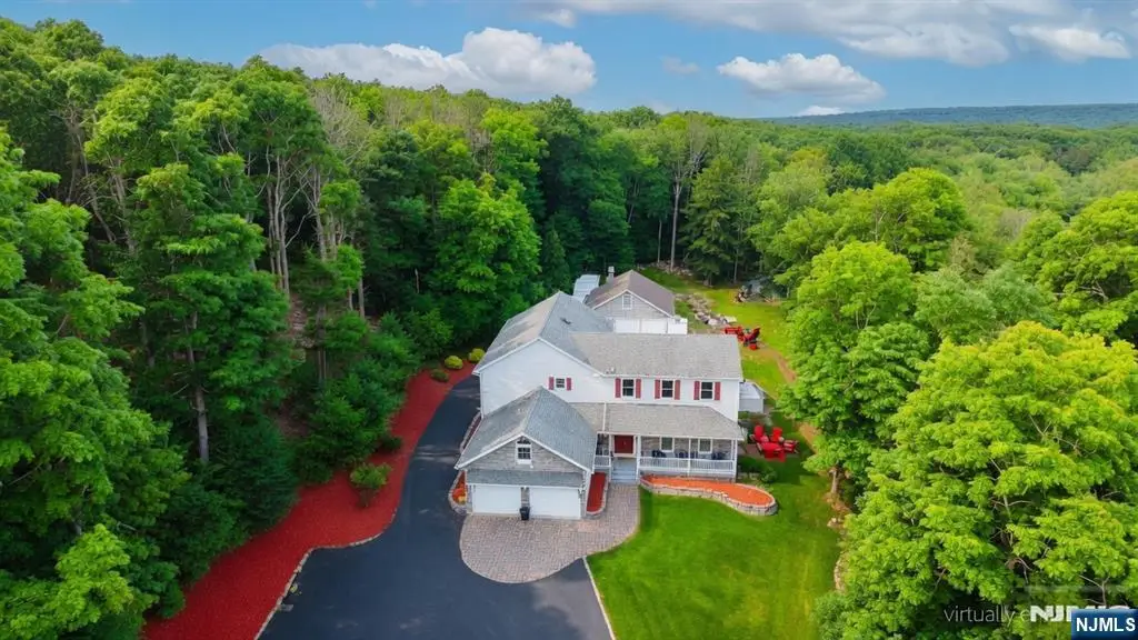 200 Longhouse Drive, Upper Greenwood Lake, NJ 07421 - #1