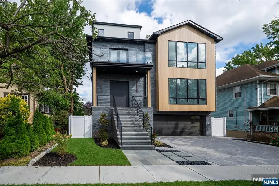 10 Williams Terrace, Cliffside Park, NJ 07010 - #2