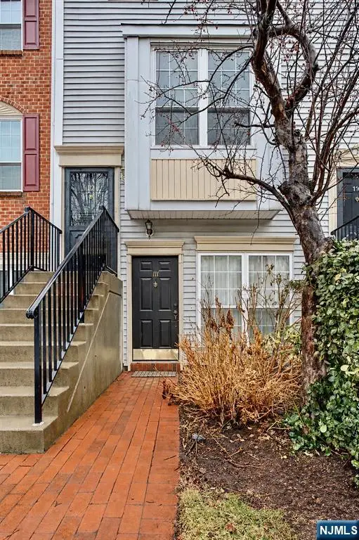 111 Cottonwood Street, Jersey City, NJ 07305 - #2