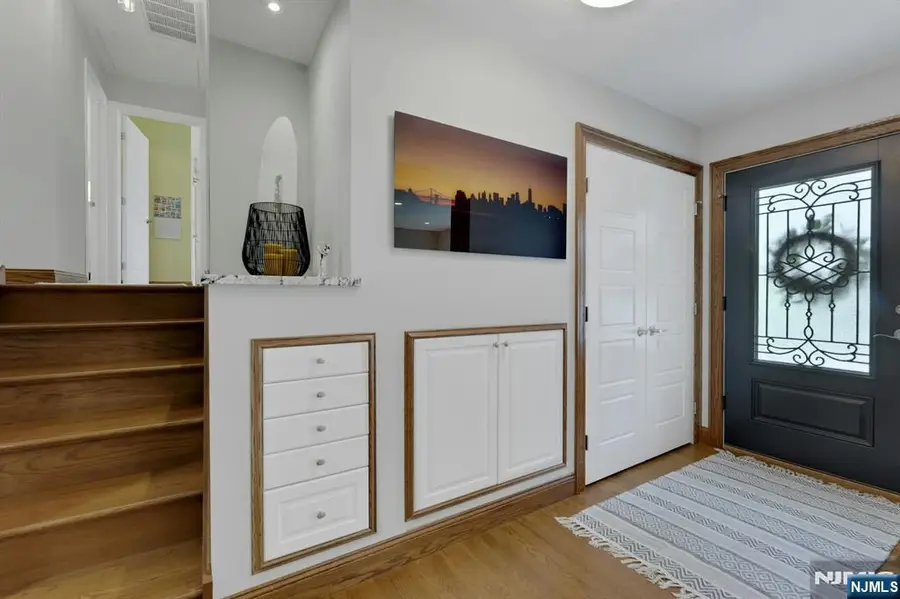 15-10 Mandon Place, Fair Lawn, NJ 07410 - #3